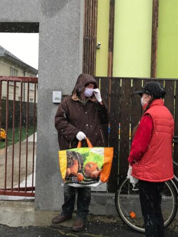 Apelul la donare de hrană pentru copiii de la Centrul „Maria Ward” a avut ecou