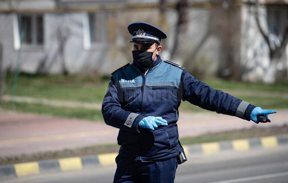 Au ignorat întocmirea declarațiilor pe proprie răspundere și s-au ales cu amenzi mari