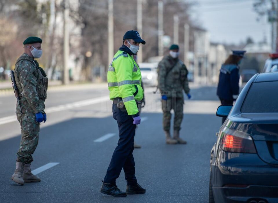 Polițiștii suceveni au amendat 3.383 de persoane pentru nerespectarea restricțiilor de circulație