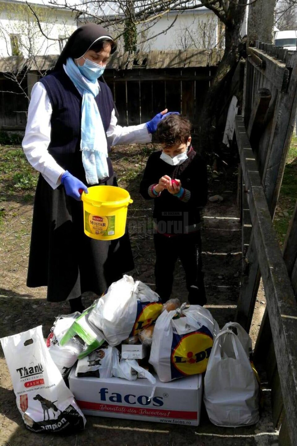 Fonduri de 21.000 de euro și aproape 5 tone de alimente din donații pentru Centrul „Maria Ward” Rădăuți