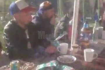 Imagini de la petrecerea transmisă pe Facebook