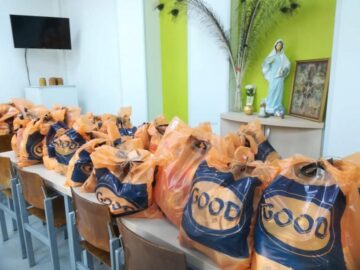 Fonduri de 21.000 de euro și aproape 5 tone de alimente din donații pentru Centrul „Maria Ward” Rădăuți