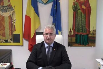 Primarul Sucevei, Ion Lungu, a făcut un nou apel la suceveni să stea în case, pentru ca eforturile de combatere a virusului să nu fie zădărnicite