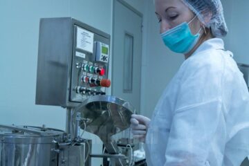 Alevia donează suplimente în valoare de 1.000 de euro Spitalului Județean de Urgență Suceava