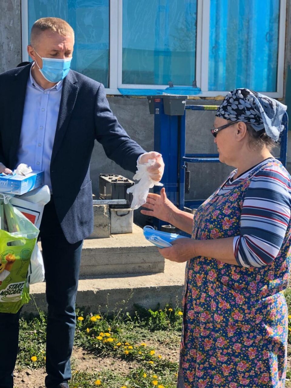 Moara, comuna în care toți locuitorii primesc mască și mănuși de protecție