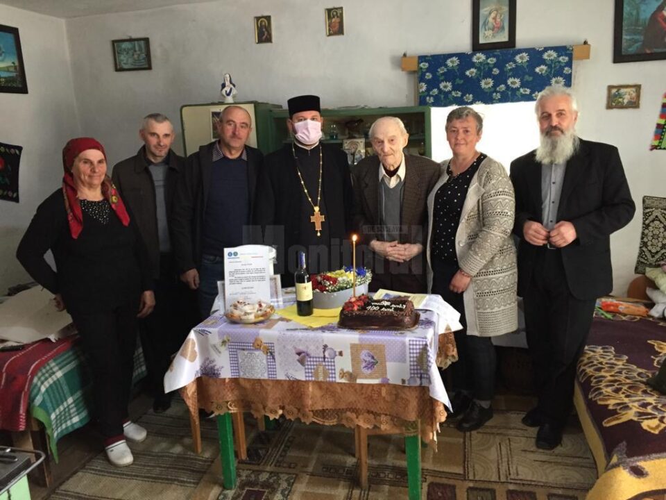 Singurul veteran de război în viață din comuna Straja, sărbătorit la împlinirea a 100 de ani Singurul veteran de război în viață din comuna Straja, sărbătorit la împlinirea a 100 de ani