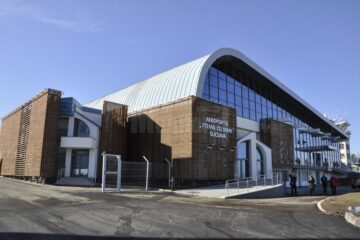 Aeroportul Suceava estimează pierderi de circa șase milioane de lei în urma suspendării zborurilor comerciale