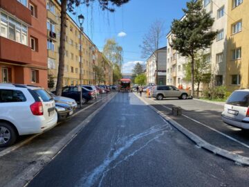 113 noi locuri de parcare au fost amenajate pe strada Rândunicii, din municipiul Suceava