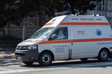 S-au încercat manevre de resuscitare în jur de o oră, însă din păcate femeia a fost declarată decedată S-au încercat manevre de resuscitare în jur de o oră, însă din păcate femeia a fost declarată decedată