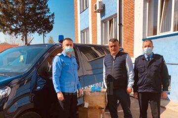 5.000 de măști chirurgicale donate Jandarmeriei Suceava de Asociația Transportatorilor de Mărfuri Bucovina