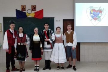 Oaspeți din Bulgaria și Cehia, la liceul din Vicovu de Sus, în cadrul unui proiect Erasmus +