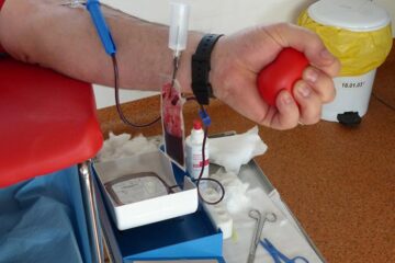 Donatorii de sânge din zona de carantină sunt rugați să se testeze gratuit la DSP pentru COVID-19