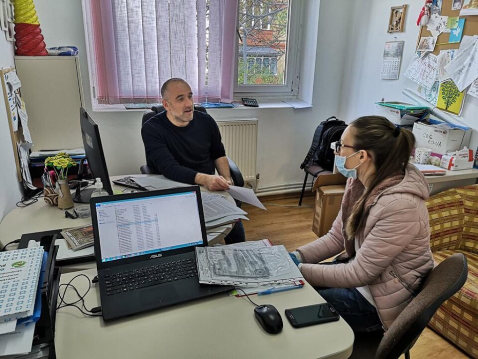 19 asistenți medicali, un brancardier și o infirmieră, voluntari ai Institutului Bucovina, s-au angajat la Spitalul Județean Suceava