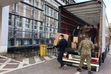 În conturile Crucii Roșii Suceava au intrat peste 1.200.000 de euro, bani pentru sprijinirea cadrelor medicale și a pacienților infectați cu COVID-19