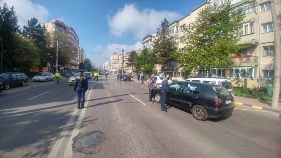 Polițiștii au început 1 mai cu filtre în trafic și îl continuă cu controale în zonele de picnic și grătar