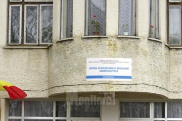 13 persoane, din cele 68 internate la Centrul de la Zvoriștea, confirmate cu COVID-19