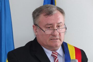 Primarul din Cornu Luncii, Gheorghe Fron