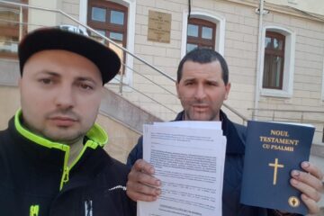 Contestatarii Stării de Urgență și ai ordonanțelor militare îl somează pe președintele României să nu prelungească carantinarea Sucevei