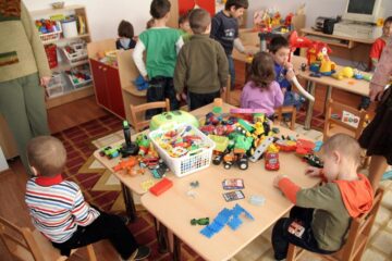 Preșcolari la grădiniță