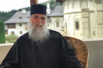 Starețul Mănăstirii Putna, arhimandritul Melchisedec Velnic