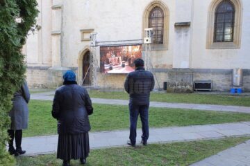 Slujbele religioase ar putea să aibă loc în afara bisericilor, în aer liber