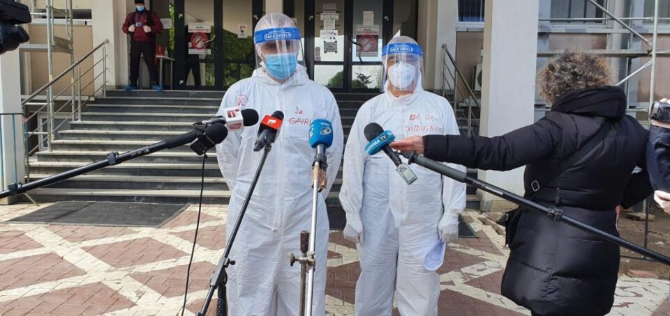 Valerian Gavrilovici a declarat în cadrul unei conferințe de presă că cifrele cu privire la numărul de suceveni vindecați, dar și la personalul medical al spitalului care a revenit în activitate sunt îmbucurătoare