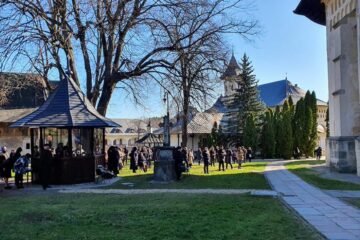 Slujbele religioase ar putea să aibă loc în afara bisericilor, în aer liber