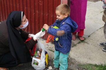 Proiect ambițios al Centrului Social Maria Ward: oferă mâncare și produse de igienă pentru 150 de familii nevoiașe