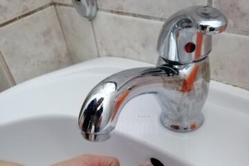 Apa caldă se oprește luni în tot cartierul Burdujeni, din cauza unei avarii pe magistrala de termoficare