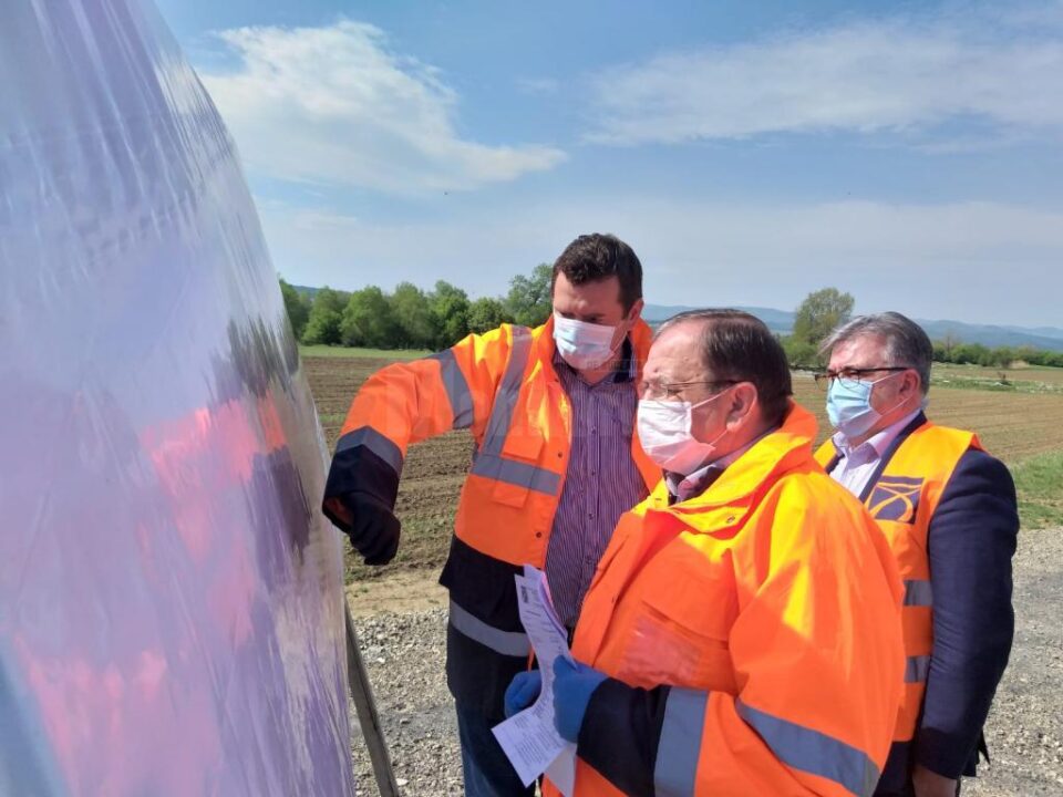 Gheorghe Flutur a fost prezent luni pe șantierul centurii din Rădăuți Gheorghe Flutur a fost prezent luni pe șantierul centurii din Rădăuți