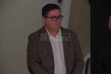 Giani Leonte - Expunem elevii și profesorii unui risc prea mare