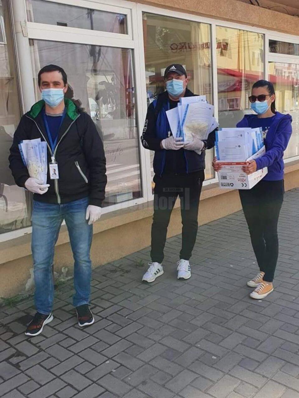 Asociația „Licuricii fericiți” a ajutat peste 250 de persoane vârstnice și 200 de copii din familii vulnerabile