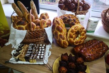 Bunătăți de la Mopan, livrate sucevenilor acasă, pe bază de comandă telefonică