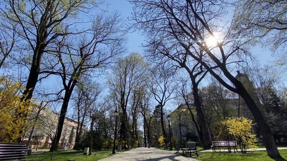 Parcurile din Suceava și zona de agrement Tătărași, deschise publicului de astăzi