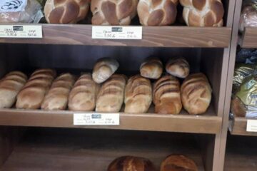 Pâinea s-a scumpit cu procente care variază între 10-15%