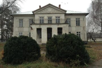 Conacul Vârnav Liteanu din orașul Liteni - foto Wikipedia