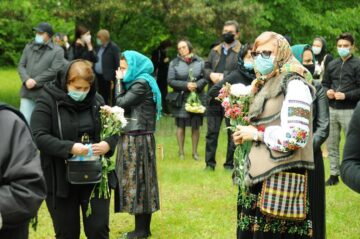 Pelerinaj la sicriul Părintelui Arhiepiscop Pimen, depus în Catedrala Arhiepiscopală din cadrul Mănăstirii ”Sf. Ioan cel Nou” din Suceava