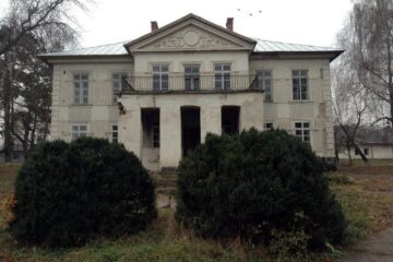 Conacul Vârnav Liteanu din orașul Liteni. Foto: Wikipedia