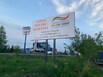 Voluntari ai Fundației Umanitare Nord 2001/ Sânge pentru România au împărțit pachete cu dezinfectanți, mănuși, măști persoanelor vulnerabile din Siret