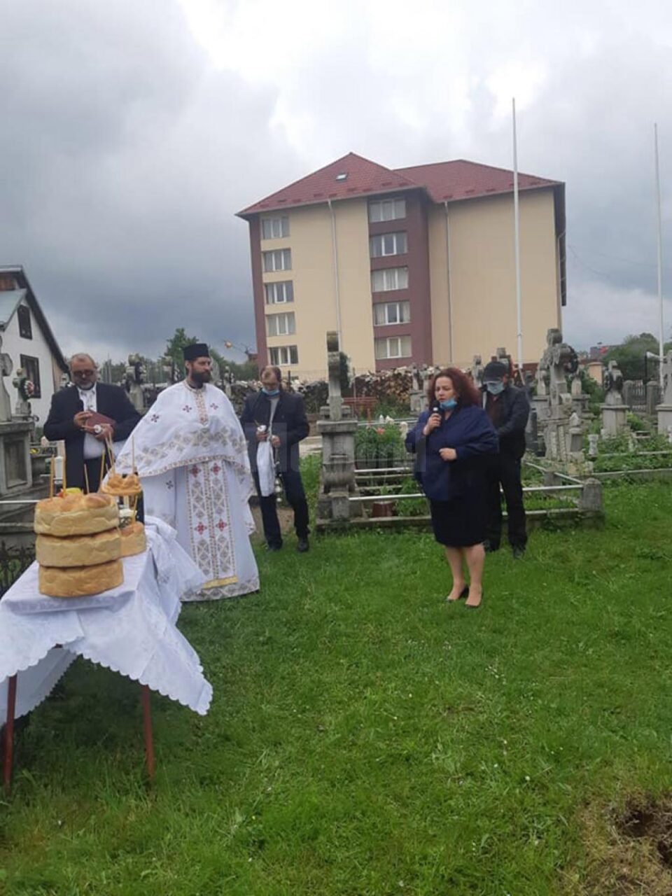 Ceremonie organizată de Primăria Berchișești de Ziua Eroilor Ceremonie organizată de Primăria Berchișești de Ziua Eroilor