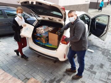 Sprijin pentru peste 500 de persoane vulnerabile din Rădăuți și împrejurimi, oferit de Asociația „Rădăuțiul Civic”