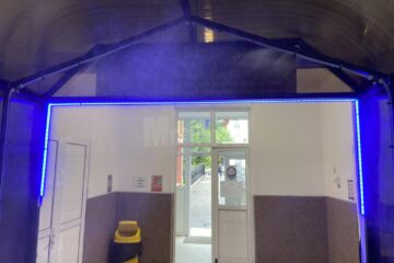 Cușnir a declarat că achiziția tunelurilor de dezinfecție pentru școli demonstrează mai mult apetitul conducerii primăriei pentru „beculețe colorate”, decât preocuparea pentru siguranța elevilor