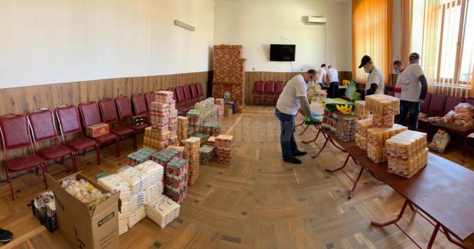 Donatii pregatite de Fundatia Nord 2001/Sange pentru Romania