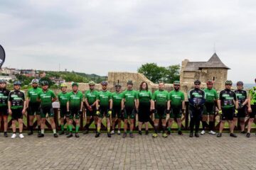 Asociația sportivă Suceava pe Bicicletă și-a reluat activitățile - fotografie de grup la Cetate