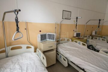 Crucea Roșie Suceava continuă să facă donații către spitalele din județ