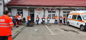 Protest cu sirene și lumini, la Ambulanța Suceava