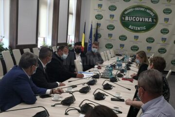 Flutur s-a întâlnit cu specialiștii și conducerea Administrației „Apele Române”