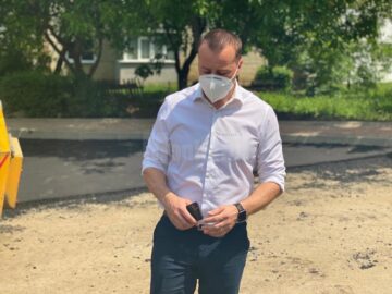 O nouă parcare de reședință finalizată în Obcini, unde alte trei sunt în lucru