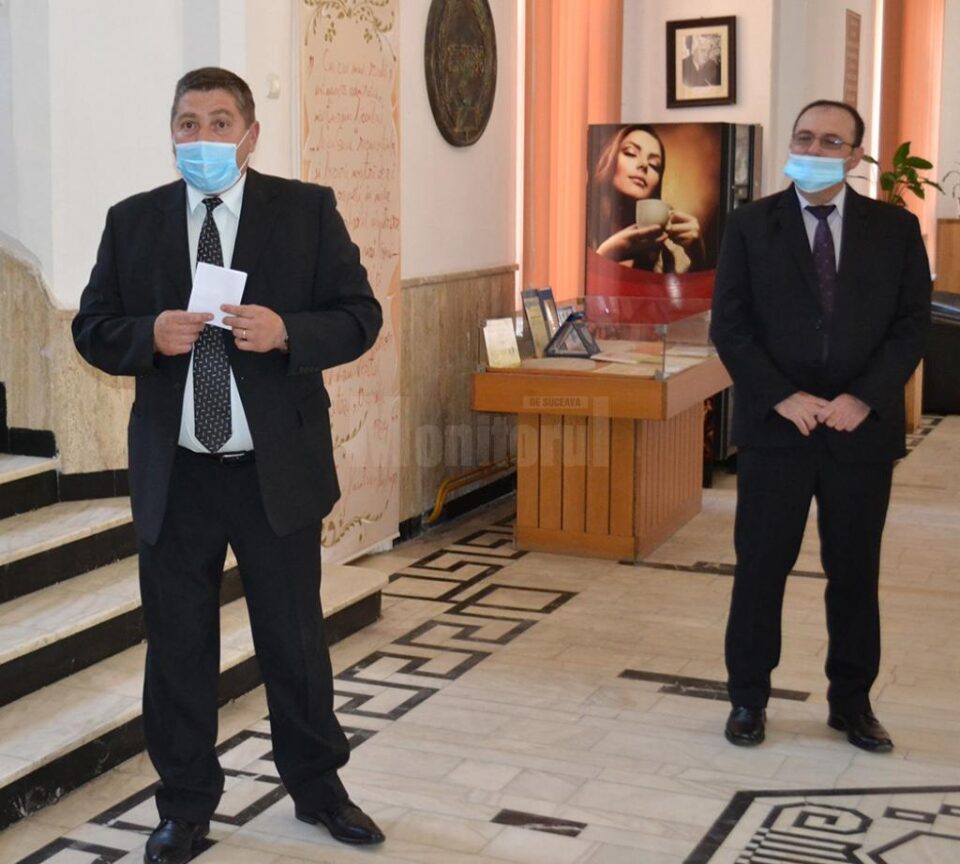 La Colegiul Național „Nicu Gane”, ceremonie restrânsă pentru acordarea titlului de șef de promoție și de înmânare a cheii școlii