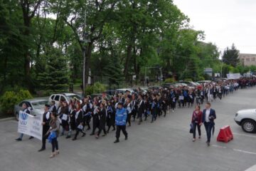 Marsul absolventilor, un eveniment devenit tradiție, care nu are loc în 2020 din cauza pandemiei de coronavirus